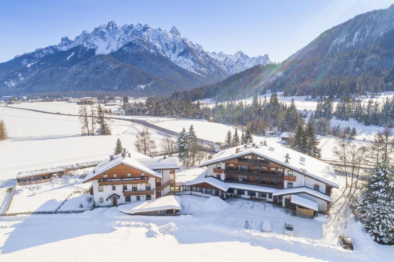 Apartments Hubertushof Toblach Buitenkant foto